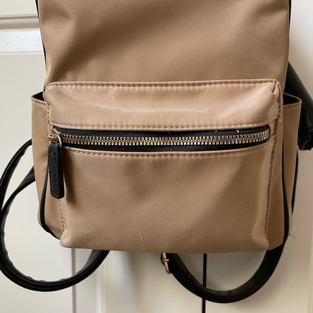 Tan Backpack - Picture 4 of 6